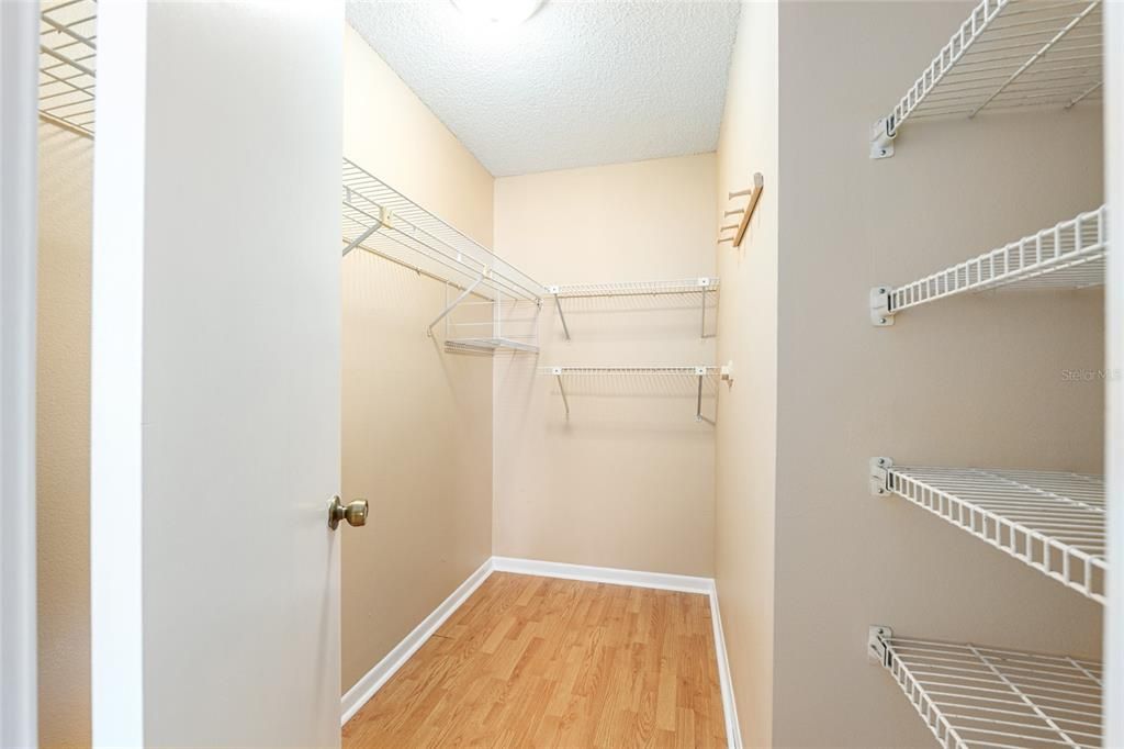 For Rent: $1,750 (2 beds, 2 baths, 1235 Square Feet)