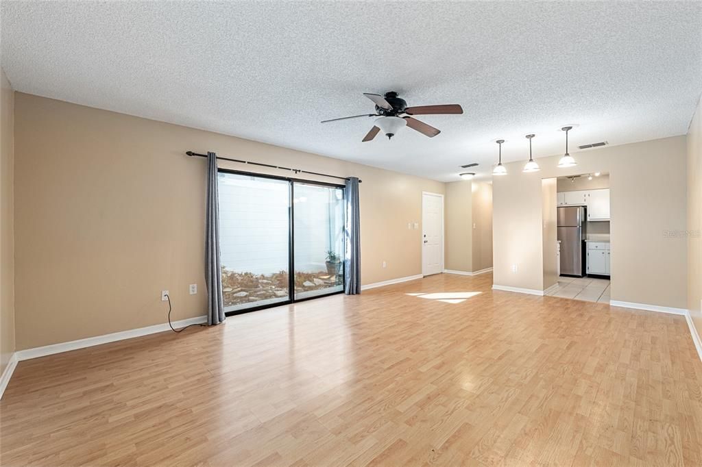 For Rent: $1,750 (2 beds, 2 baths, 1235 Square Feet)