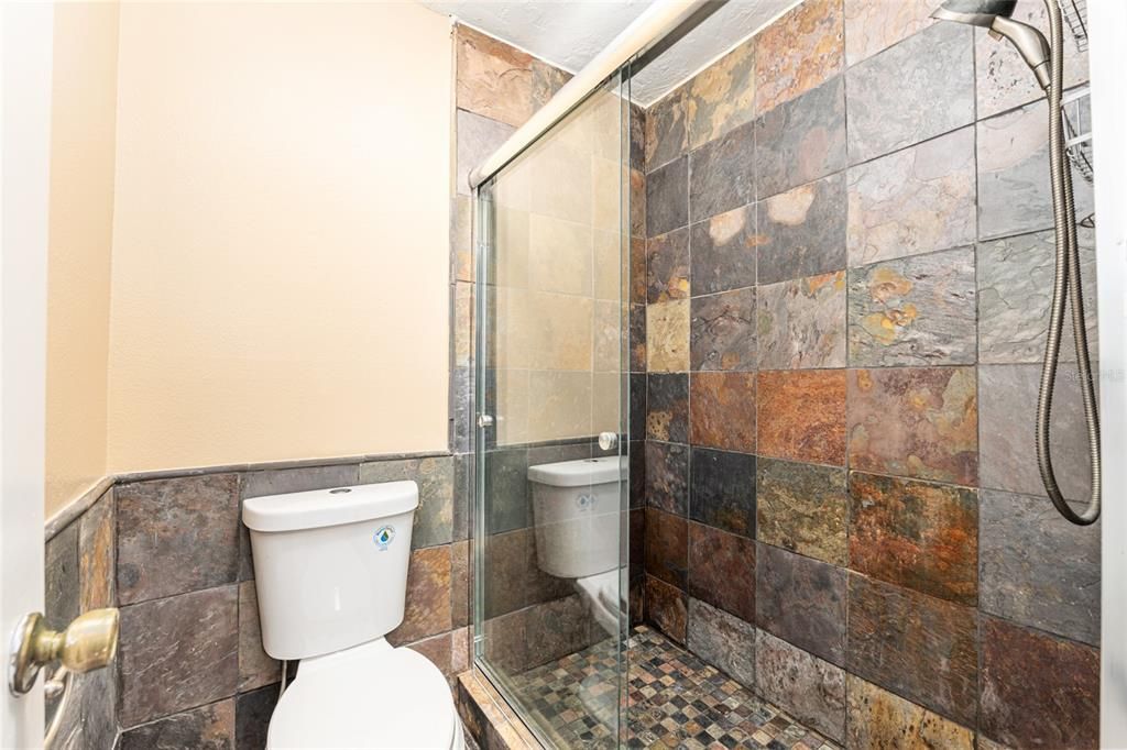 For Rent: $1,750 (2 beds, 2 baths, 1235 Square Feet)