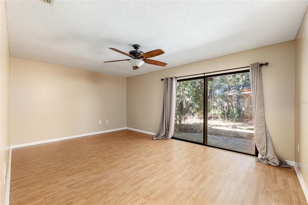 For Rent: $1,750 (2 beds, 2 baths, 1235 Square Feet)