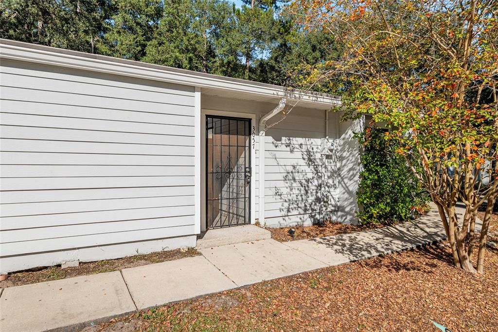 For Rent: $1,750 (2 beds, 2 baths, 1235 Square Feet)