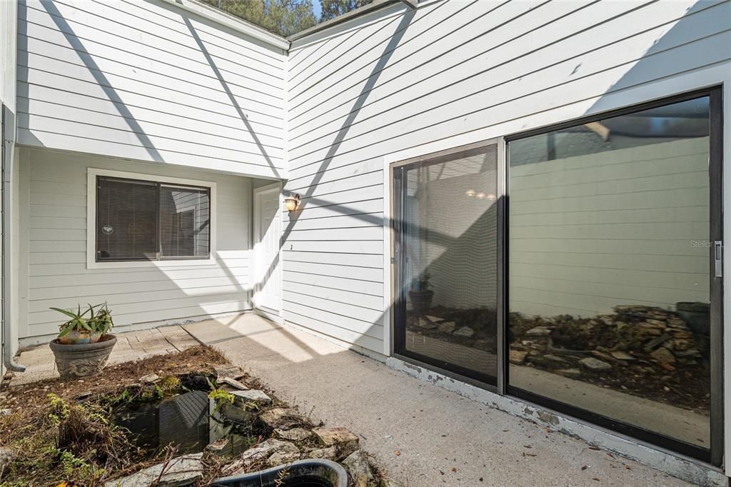 For Rent: $1,750 (2 beds, 2 baths, 1235 Square Feet)