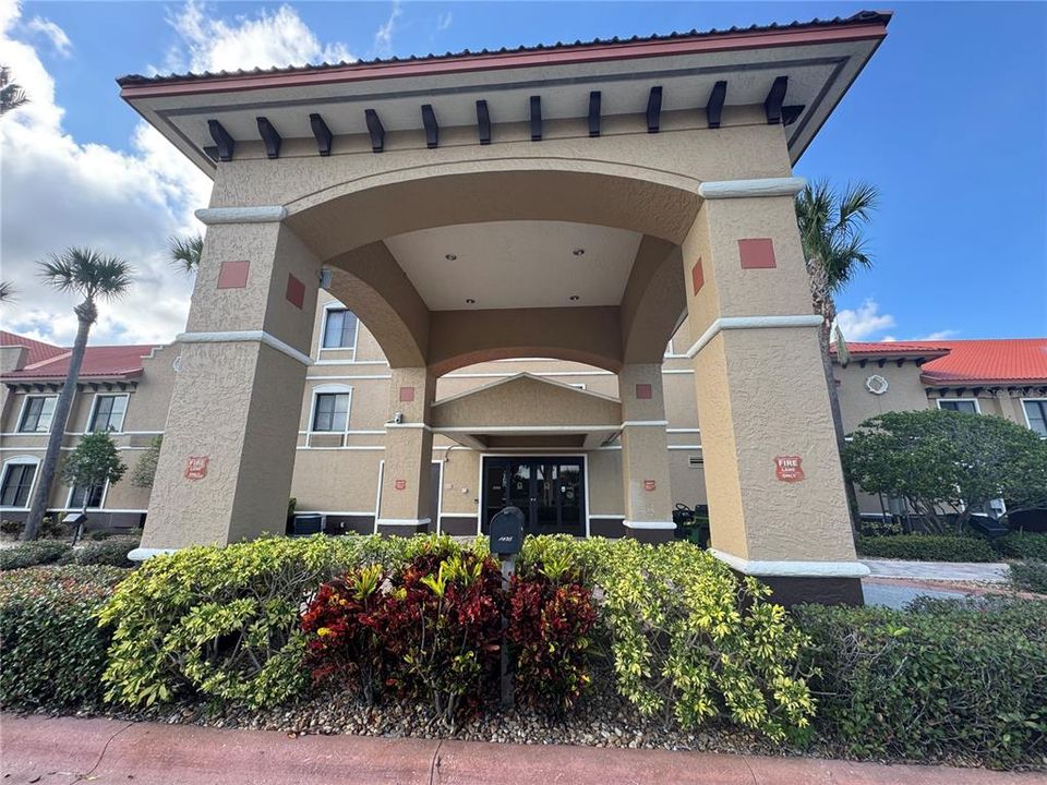 For Sale: $150,000 (0 beds, 0 baths, 587 Square Feet)