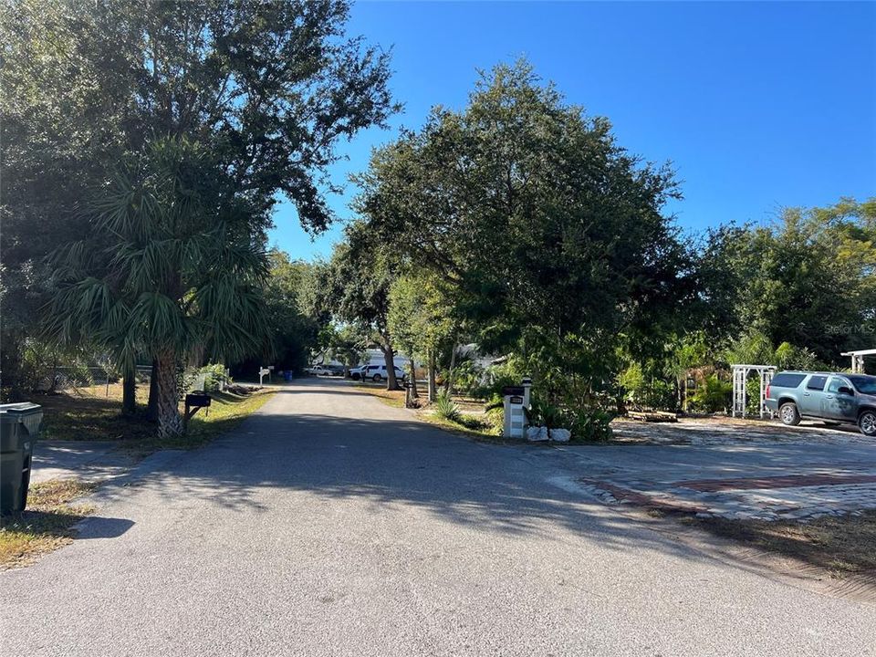 待售: $395,000 (0.28 acres)