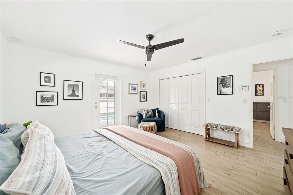 For Sale: $850,000 (4 beds, 2 baths, 2000 Square Feet)