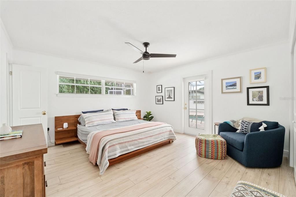 For Sale: $850,000 (4 beds, 2 baths, 2000 Square Feet)