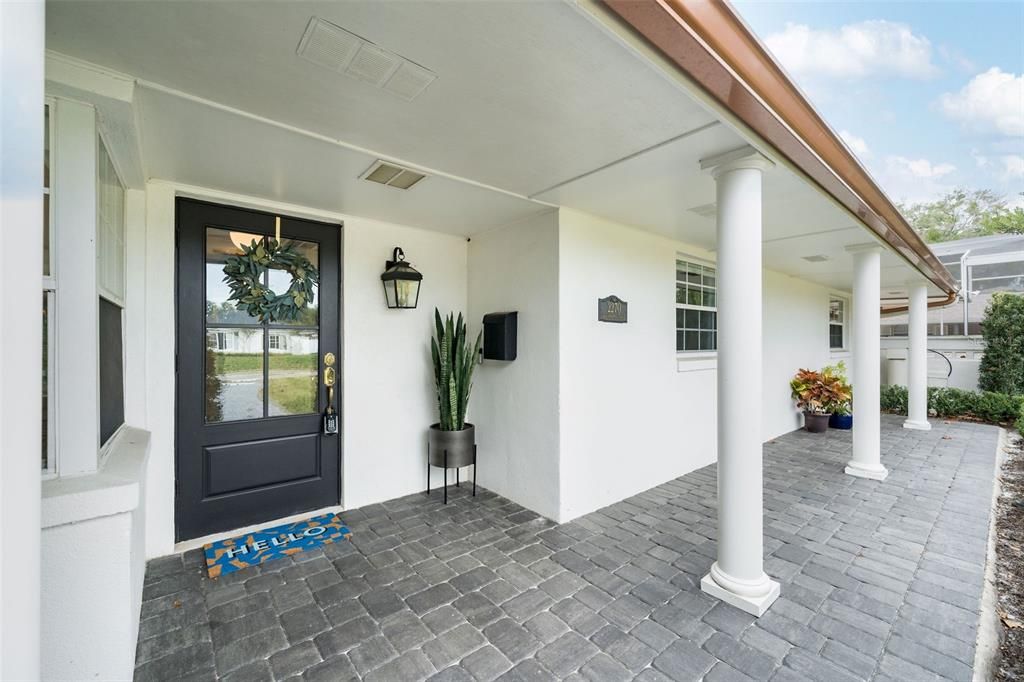 For Sale: $850,000 (4 beds, 2 baths, 2000 Square Feet)