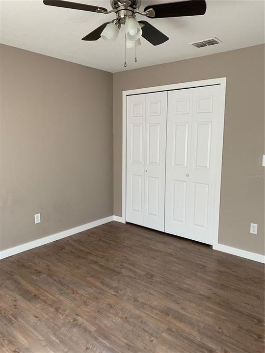 出租: $2,600 (4 贝兹, 2 浴室, 1897 平方英尺)