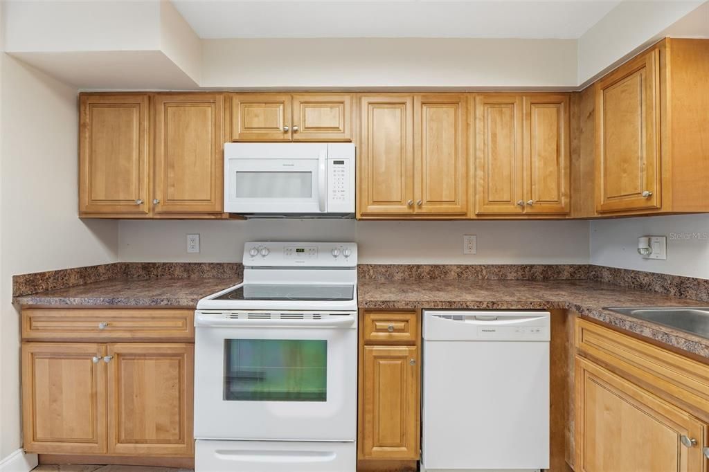 For Sale: $679,900 (3 beds, 2 baths, 1534 Square Feet)