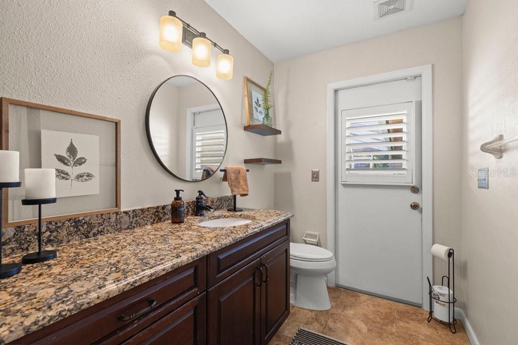 Active With Contract: $439,998 (3 beds, 2 baths, 2248 Square Feet)