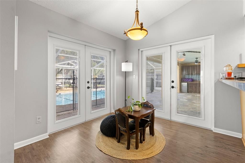 Active With Contract: $439,998 (3 beds, 2 baths, 2248 Square Feet)