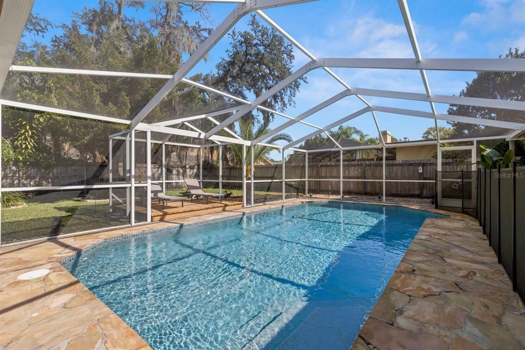 Active With Contract: $439,998 (3 beds, 2 baths, 2248 Square Feet)