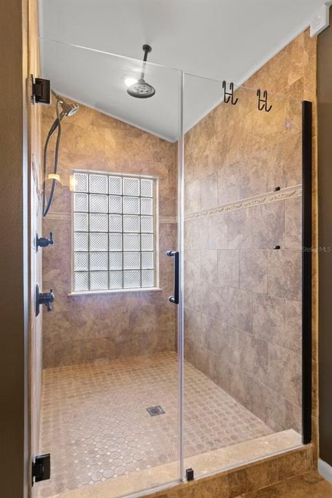 Active With Contract: $439,998 (3 beds, 2 baths, 2248 Square Feet)