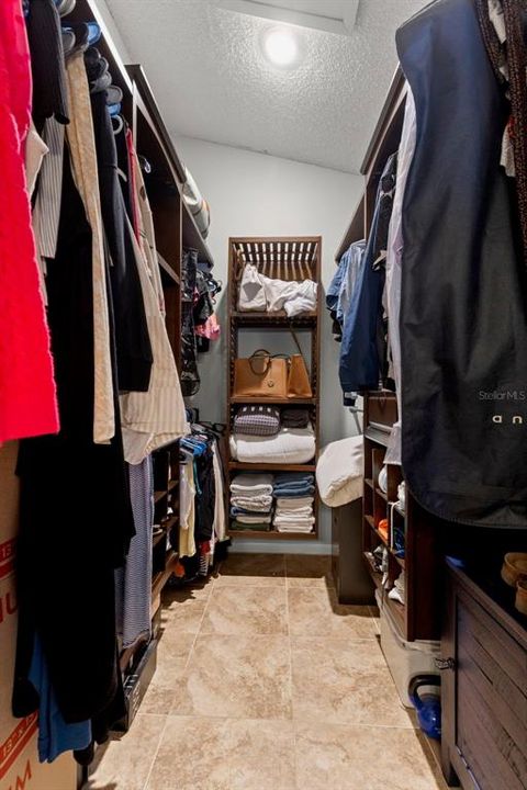 Active With Contract: $439,998 (3 beds, 2 baths, 2248 Square Feet)