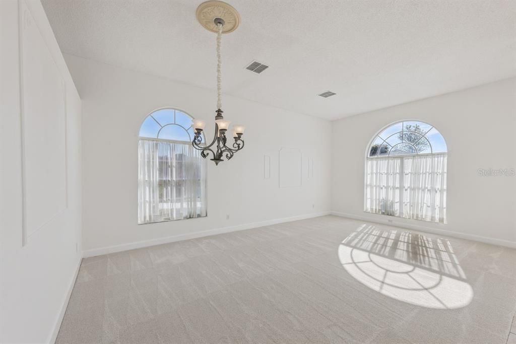 For Sale: $499,000 (4 beds, 2 baths, 2014 Square Feet)