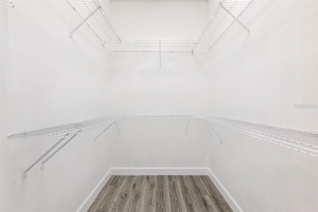 For Sale: $499,000 (4 beds, 2 baths, 2014 Square Feet)