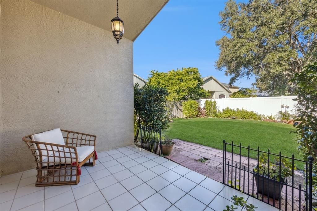 For Sale: $499,000 (4 beds, 2 baths, 2014 Square Feet)