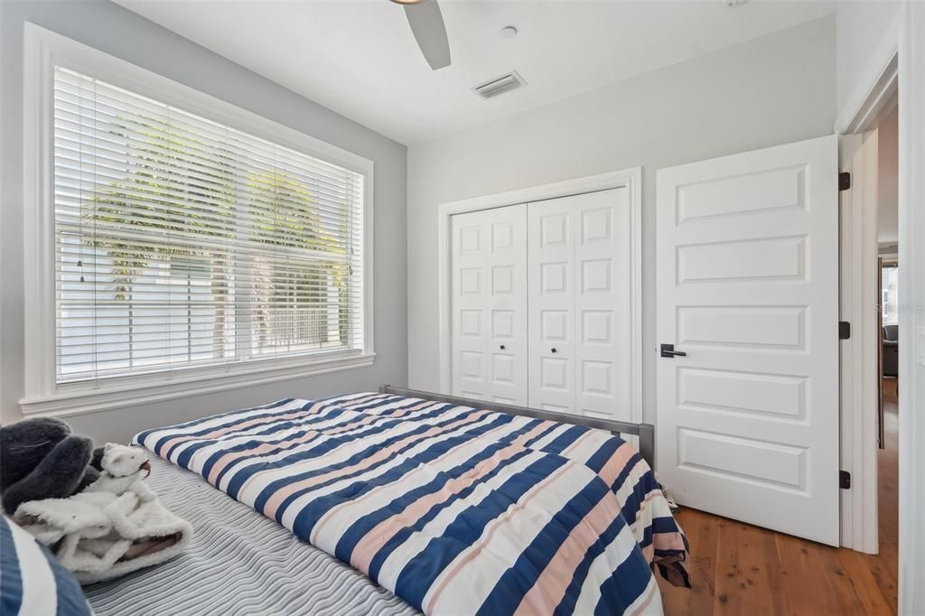 На продажу: $1,999,999 (3 спален, 3 ванн, 2856 Квадратных фут)