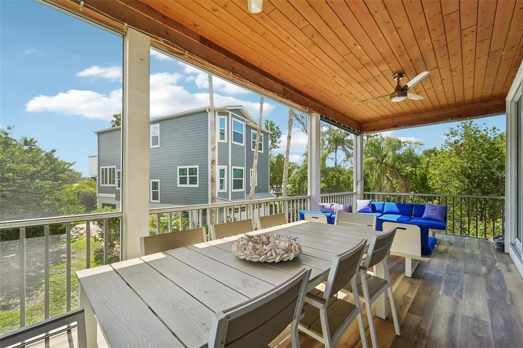 На продажу: $1,999,999 (3 спален, 3 ванн, 2856 Квадратных фут)