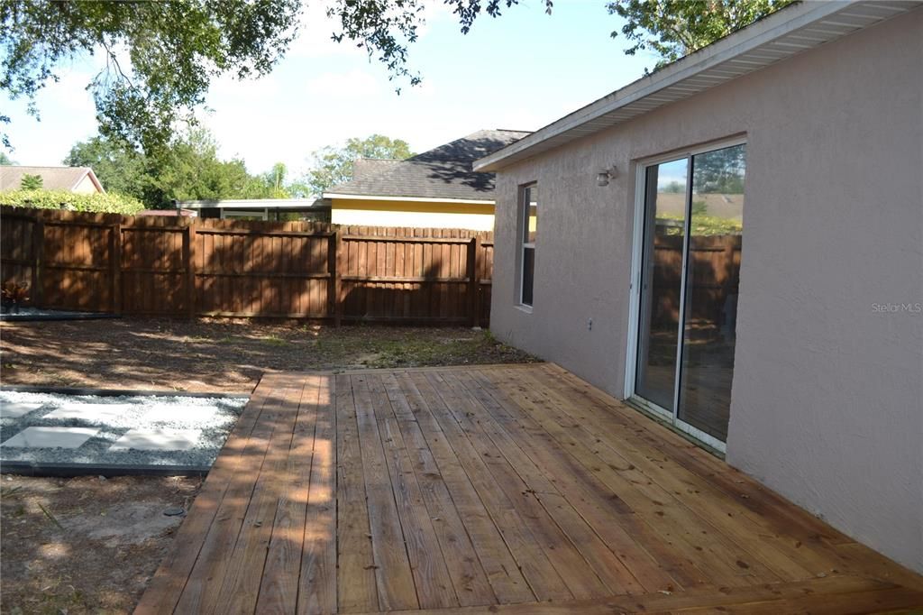 For Sale: $379,900 (3 beds, 2 baths, 1268 Square Feet)