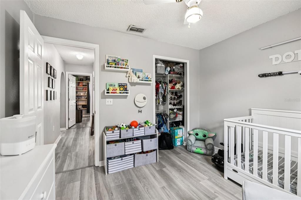 For Sale: $379,900 (3 beds, 2 baths, 1268 Square Feet)