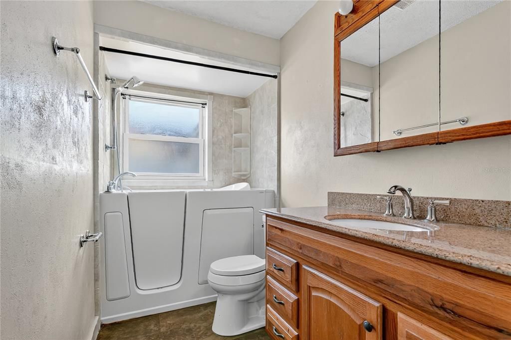 待售: $400,000 (3 贝兹, 2 浴室, 1544 平方英尺)