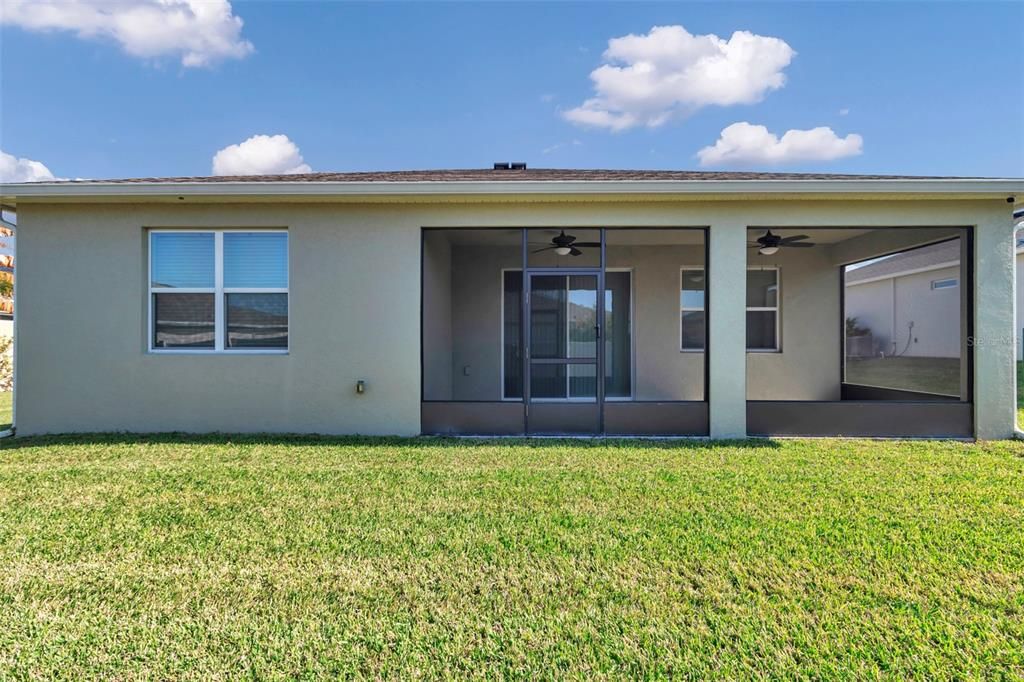For Sale: $345,000 (4 beds, 2 baths, 2039 Square Feet)