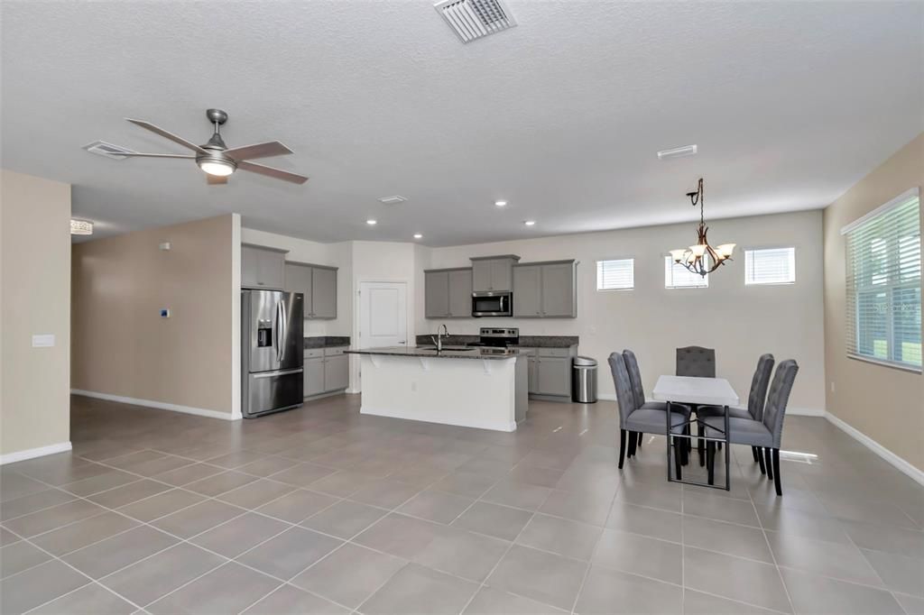 For Sale: $345,000 (4 beds, 2 baths, 2039 Square Feet)