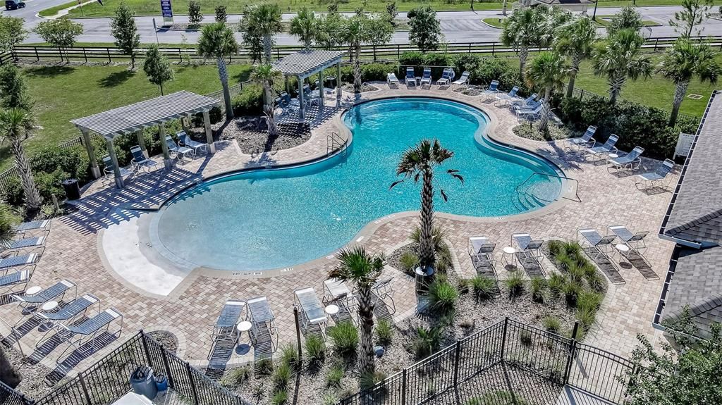 For Sale: $345,000 (4 beds, 2 baths, 2039 Square Feet)