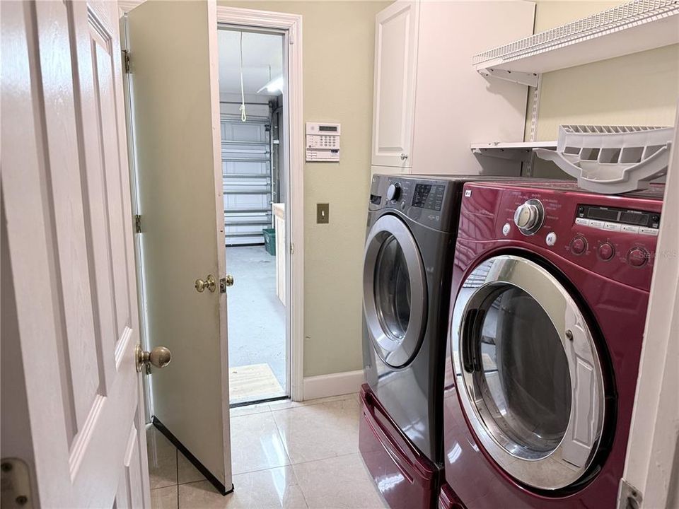 For Sale: $309,000 (4 beds, 2 baths, 2255 Square Feet)