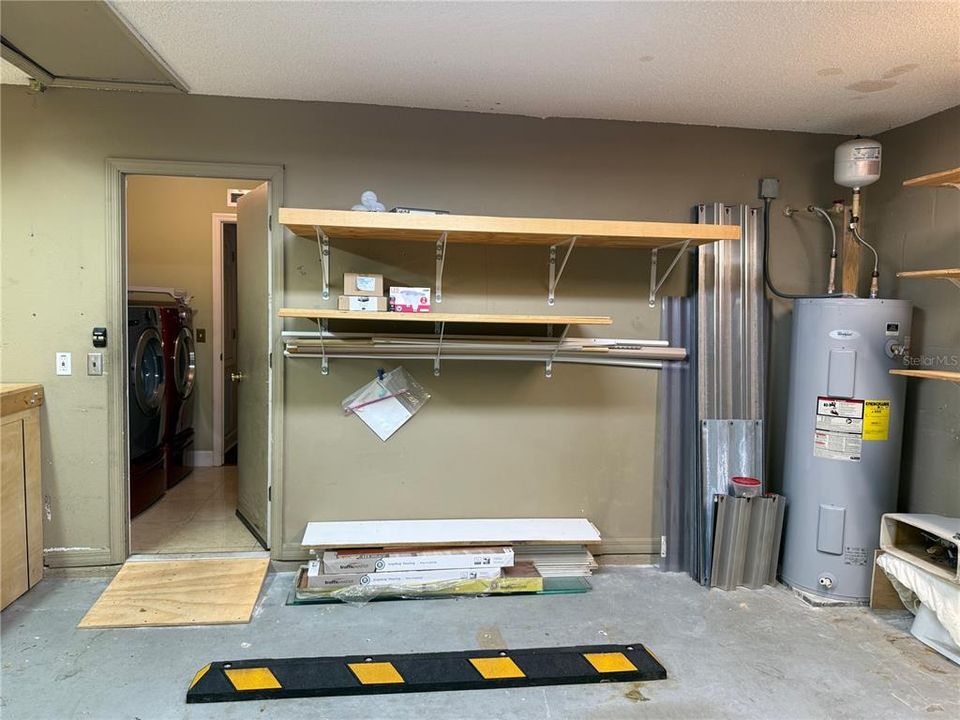 For Sale: $309,000 (4 beds, 2 baths, 2255 Square Feet)