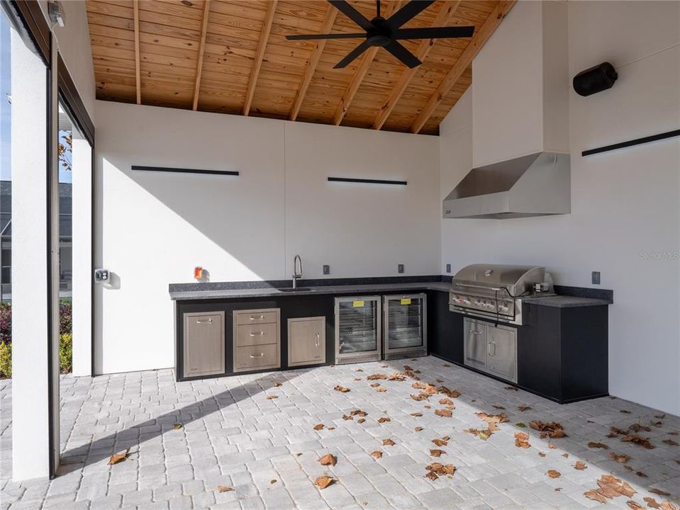 待售: $3,500,000 (4 贝兹, 2 浴室, 3058 平方英尺)