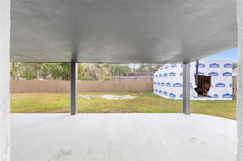 For Sale: $310,000 (4 beds, 2 baths, 1679 Square Feet)