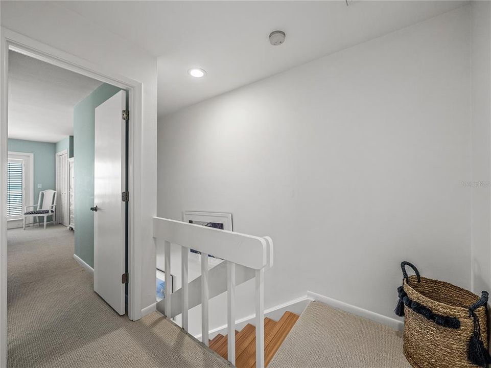 待售: $2,450,000 (2 贝兹, 2 浴室, 1328 平方英尺)