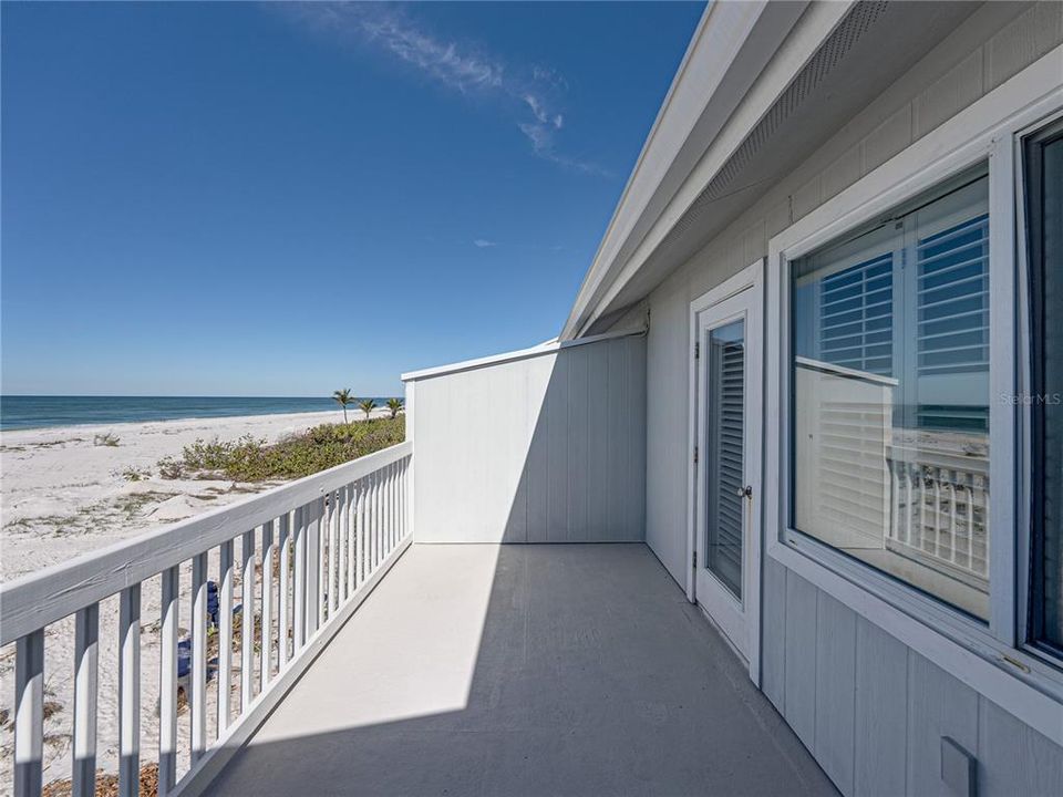 待售: $2,450,000 (2 贝兹, 2 浴室, 1328 平方英尺)