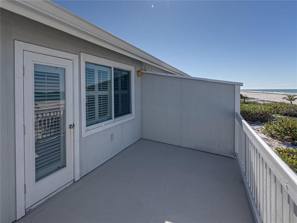 待售: $2,450,000 (2 贝兹, 2 浴室, 1328 平方英尺)