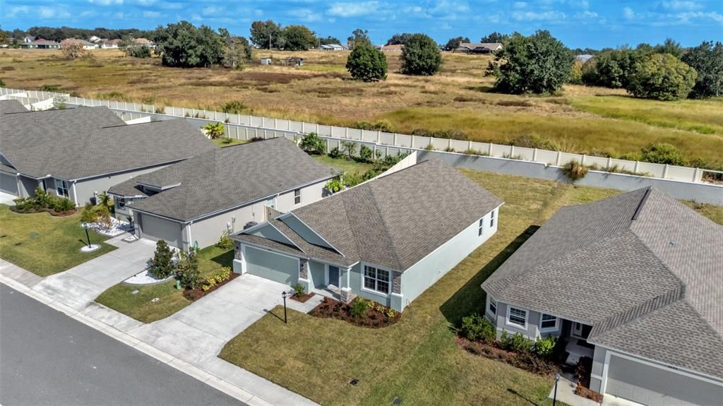 En Venta: $379,900 (4 camas, 2 baños, 1944 Pies cuadrados)