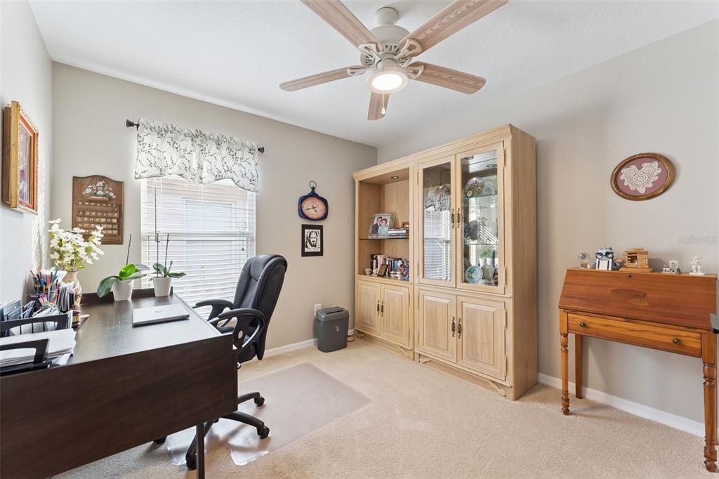 На продажу: $490,000 (4 спален, 2 ванн, 1965 Квадратных фут)