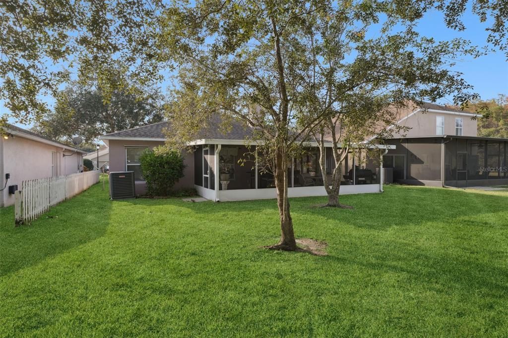 На продажу: $490,000 (4 спален, 2 ванн, 1965 Квадратных фут)