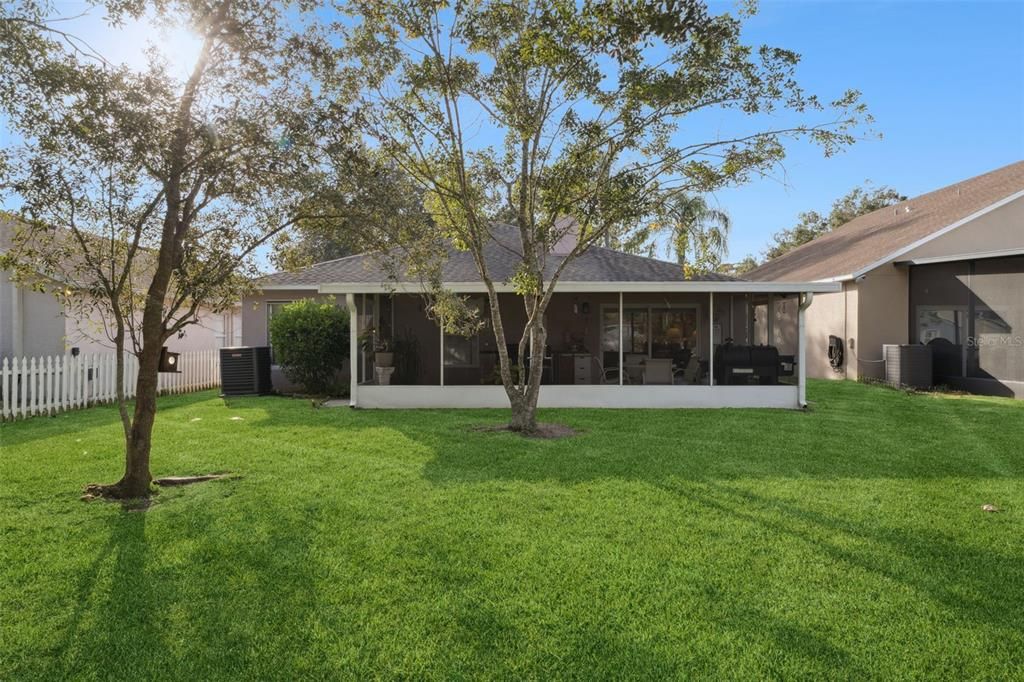 На продажу: $490,000 (4 спален, 2 ванн, 1965 Квадратных фут)