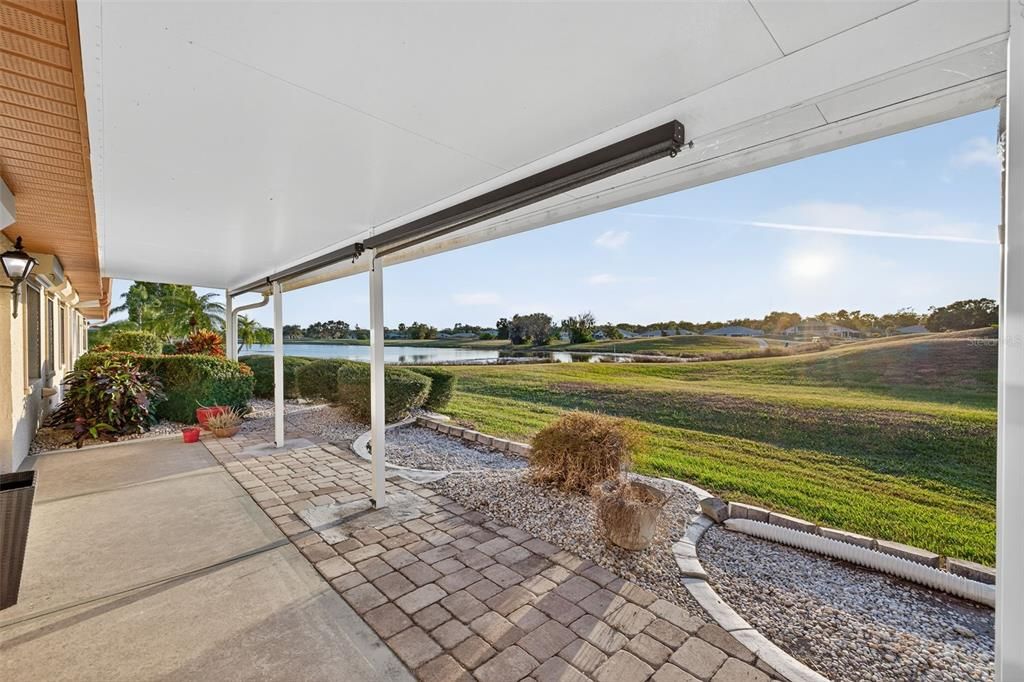 На продажу: $249,900 (2 спален, 2 ванн, 1878 Квадратных фут)