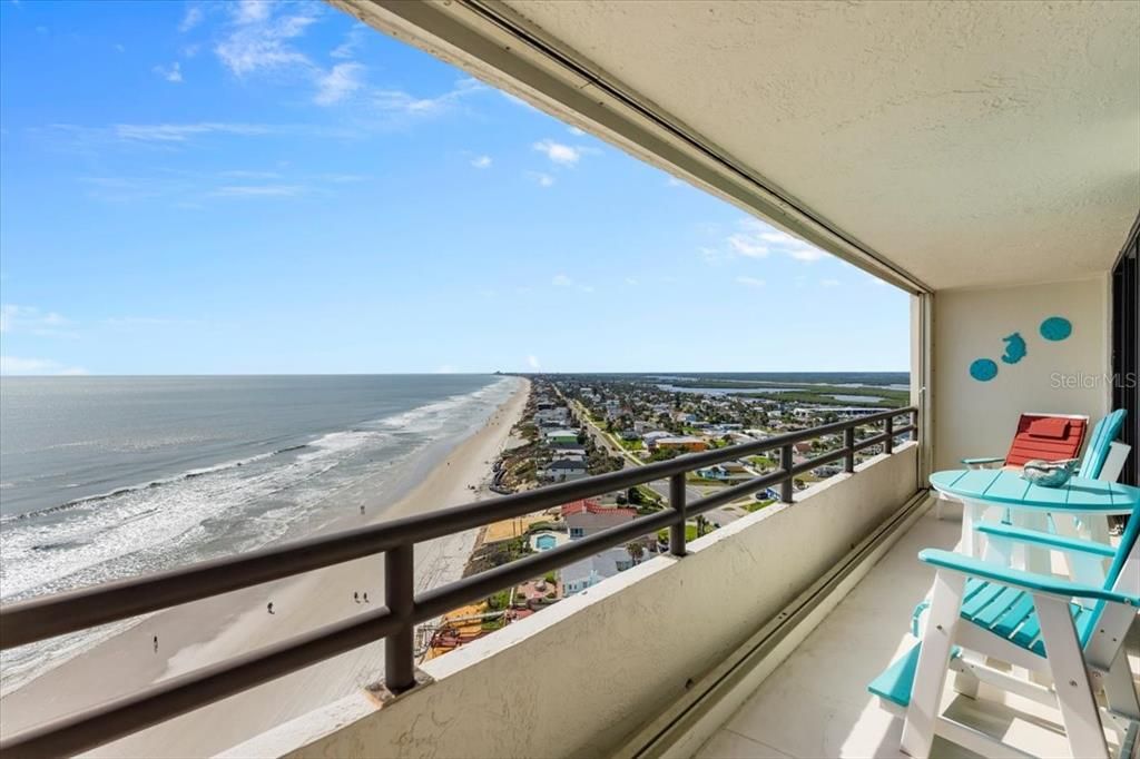 For Sale: $499,000 (2 beds, 2 baths, 1372 Square Feet)