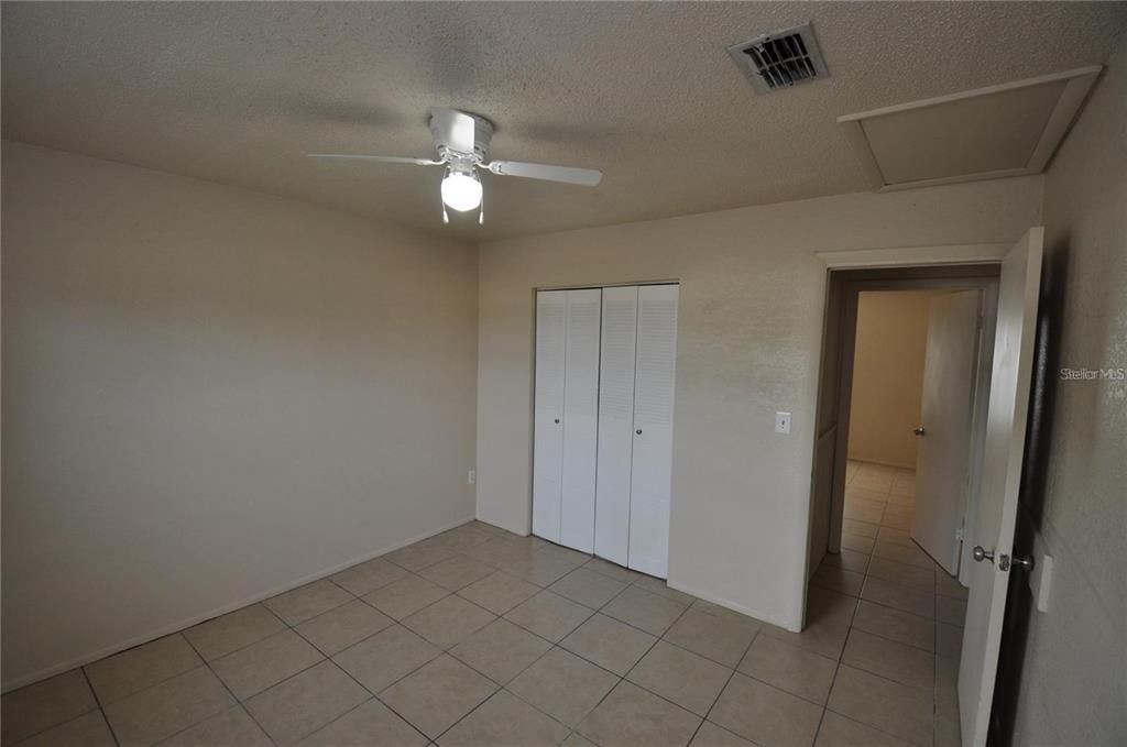 For Rent: $1,195 (2 beds, 1 baths, 925 Square Feet)