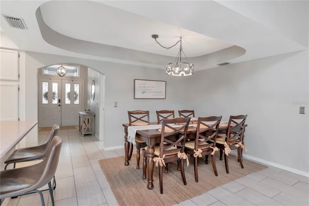 Active With Contract: $431,500 (3 beds, 2 baths, 2000 Square Feet)