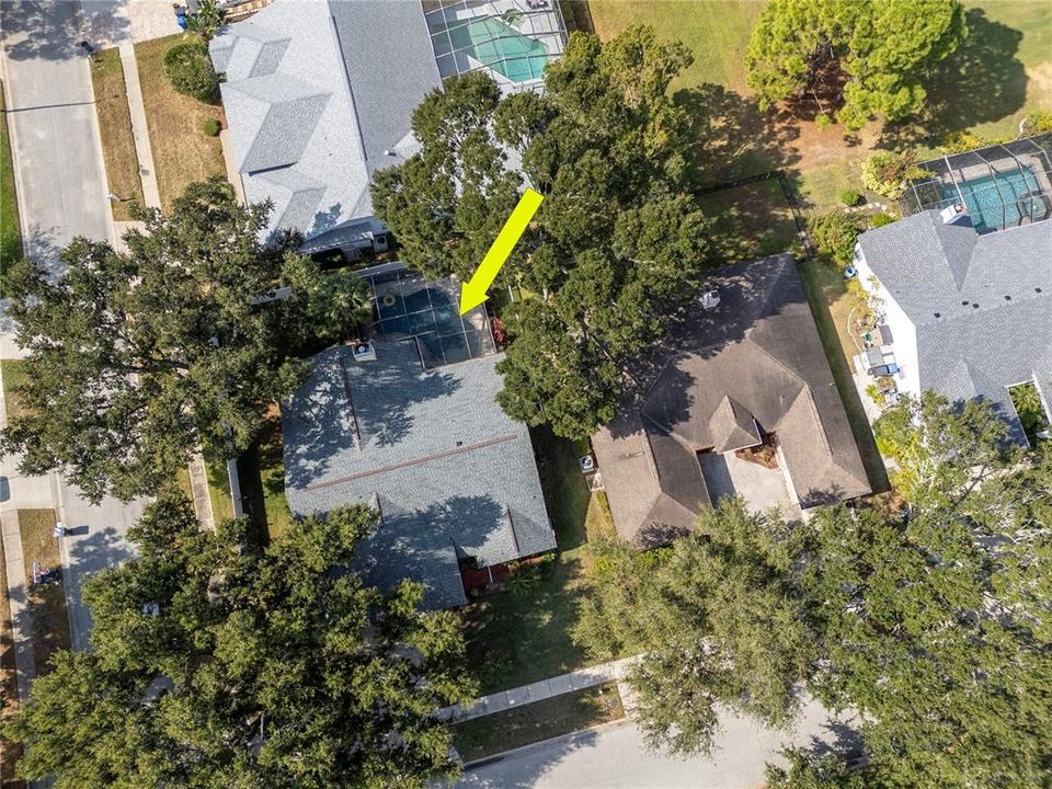 Active With Contract: $431,500 (3 beds, 2 baths, 2000 Square Feet)