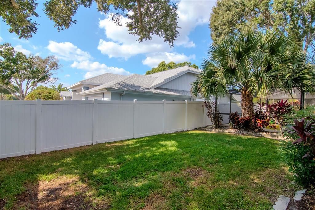 Active With Contract: $431,500 (3 beds, 2 baths, 2000 Square Feet)