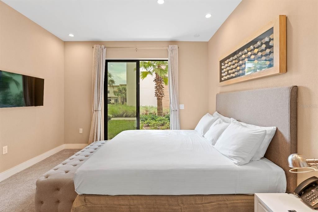 待售: $620,000 (4 贝兹, 4 浴室, 2356 平方英尺)