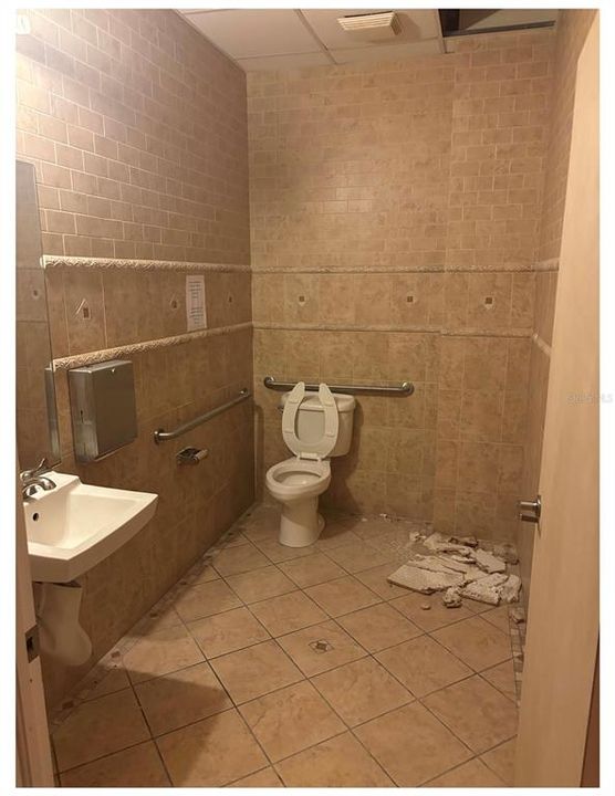 На продажу: $45,000 (0 спален, 0 ванн, 3000 Квадратных фут)