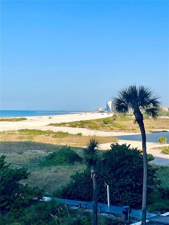 For Rent: $6,900 (2 beds, 2 baths, 1464 Square Feet)