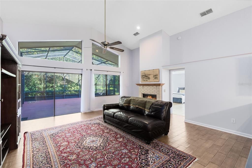 Active With Contract: $549,900 (4 beds, 3 baths, 2579 Square Feet)